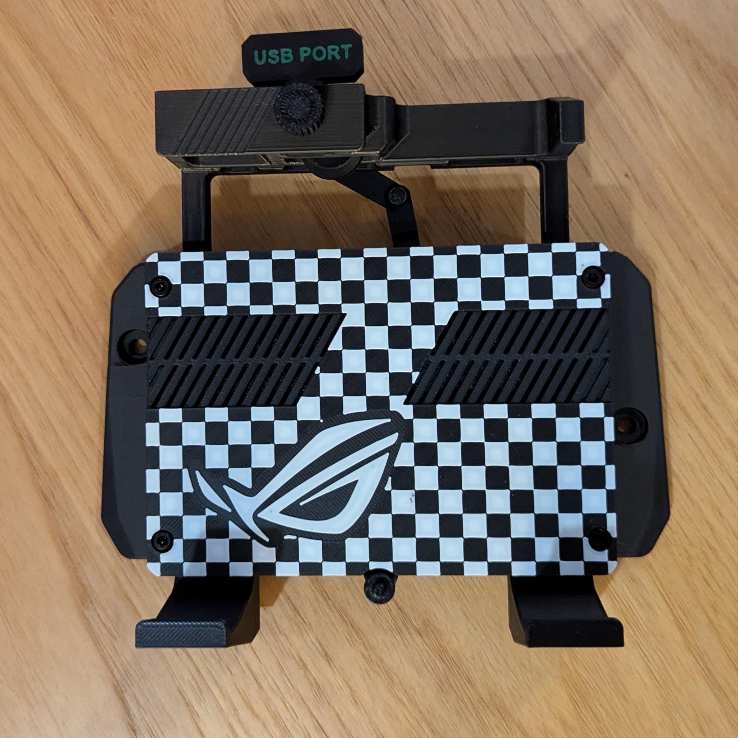 Asus ROG Ally: MechLock w/ One-Touch Charging