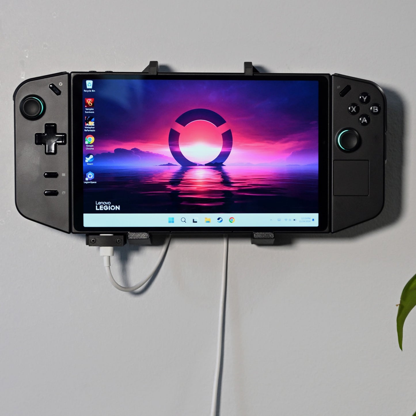 Lenovo Legion Go: MechLock w/ One-Touch Charging